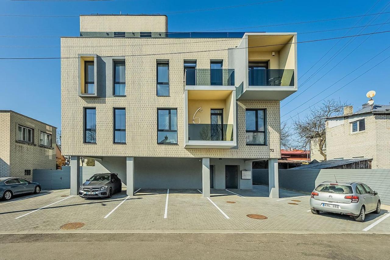 Lovely Apartment With Private Terrace By Urban Rent Kaunas Exterior foto